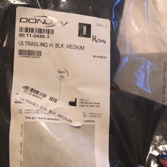 UltraSwing III Black Medium Shoulder Brace - Picture 8 of 9